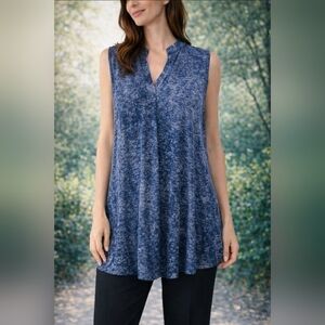 Women's Blue Sleeveless Top